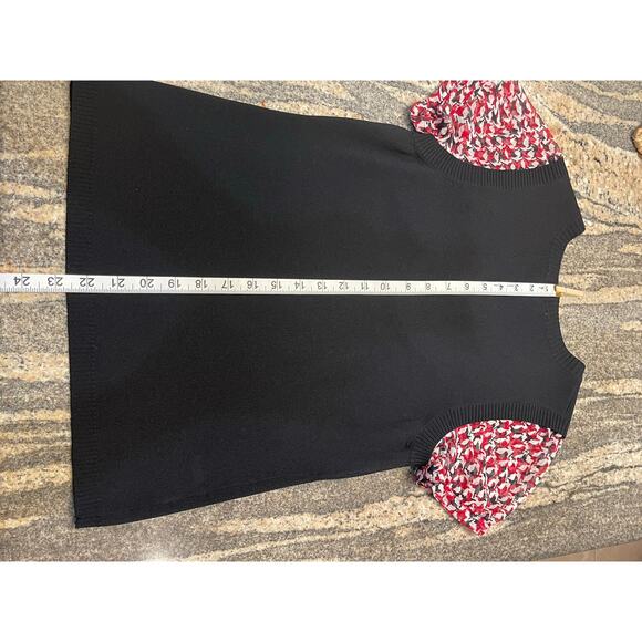 Ann Taylor Loft Red & Black sweater vest - Picture 4 of 4